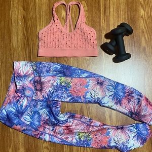 CALIA by Carrie Underwood leggings